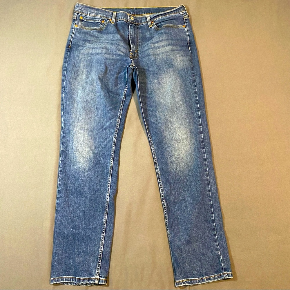 Men’s Medium Wash Levis 511 Jeans Size 36x32